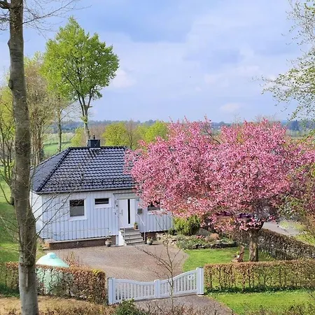 Ferienhaus Cherry Trees In Blossom *