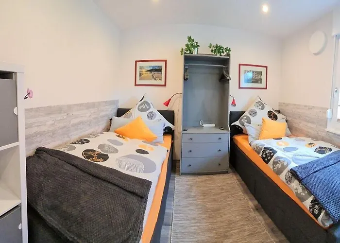 Ferienhaus Cherry Trees In Blossom